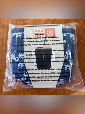 Reusable Insulating Coffee Sleeve in Navy Floral